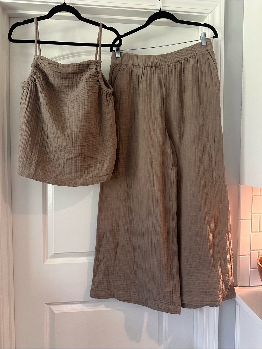Lou & Grey Taupe Cotton Set Size Medium